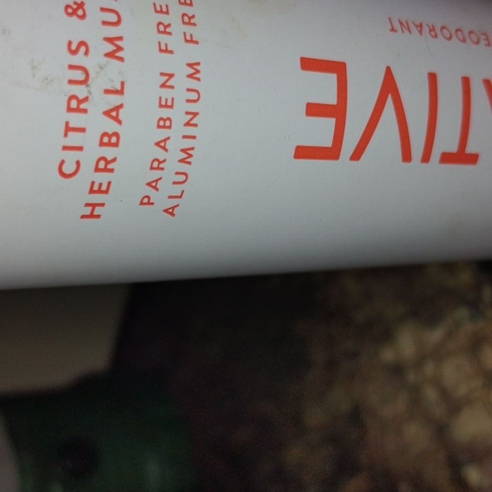 Native Deodorant&Body Spray - Picture 3 of 9